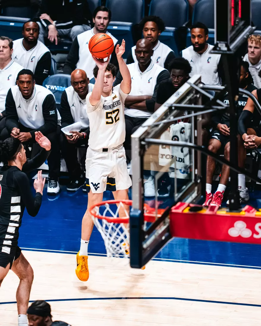 West Virginia battles Cincinnati in its Big 12 Conference home opener at Hope Coliseum on Jan. 6, 2026.