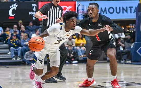 West Virginia battles Cincinnati in its Big 12 Conference home opener at Hope Coliseum on Jan. 6, 2026.