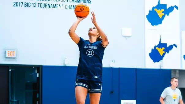 Skylar Forbes attempts layup during summer practice ahead of the 2026-27 season