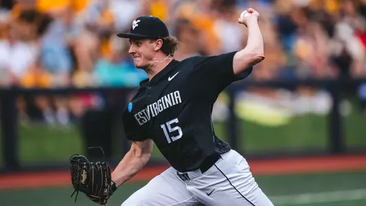 Maxx Yehl throws a pitch against Kentucky in the NCAA Regional Final