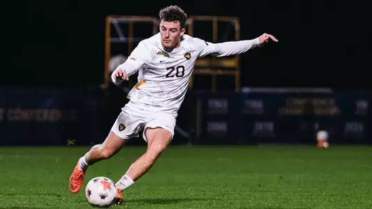 Thomas Bowe in action for the West Virginia men's soccer team