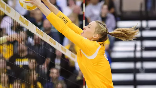 Cowgirls Too Much for Lobos Image