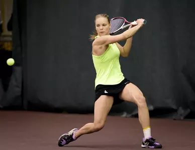 Wyoming Tennis Defeats Utah State, 5-2 Image