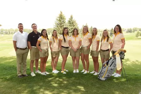 2017-17 Women's golf team photo