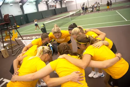 GROUP-Huddle