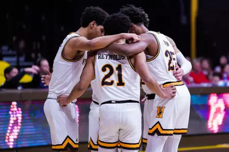 huddle