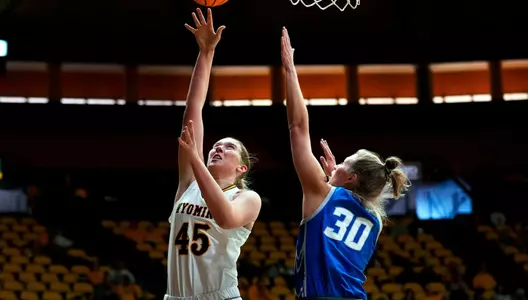 Fertig_layup_Creighton