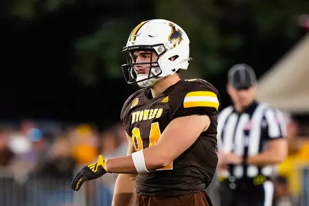 Wyoming tight end John Michael Gyllenborg vs. Air Force.