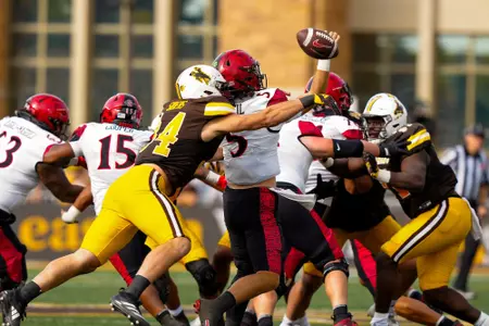 Oct 12; Laramie, WY, USA; Wyoming Cowboys defensive end Braden Siders (34) against the San Diego State Aztecs at Jonah Field at War Memorial Stadium. Mandatory Credit: Troy Babbitt-UW Media-Athletics
