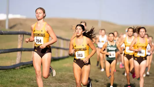 Wyoming Invite Blazo, Uhre