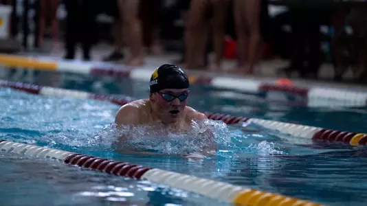 Kane Kriz swimming