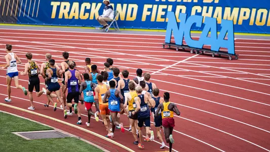 Jacob White racing in the pack at NCAA championships