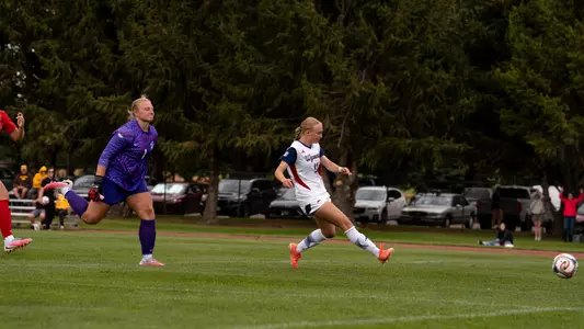 Alisa Bunn scores against South Dakota on Sunday, Aug. 30 at the Madrid Sports Complex