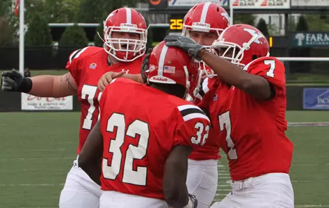 YSU Football players celebrate a touchdown