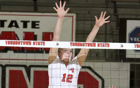 Volleyball Falls in Three at Cleveland State Image