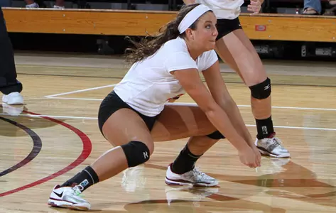Egler Posts a Double-Double in YSU's Close Loss to Green Bay Image