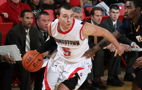 Men's Basketball Cannot Overcome Slow Start in 86-77 Setback at Toledo Image