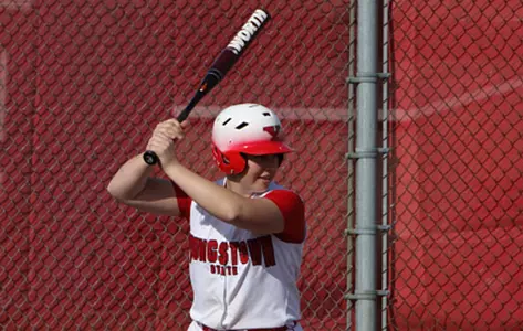 Vicky Rumph in her batting stance