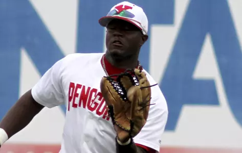 Wright State Starts, Ends Strong to Beat Baseball Image