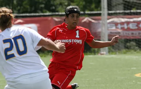 Soccer Falls to SIU-Edwardsville, 4-0, in Season Opener Image
