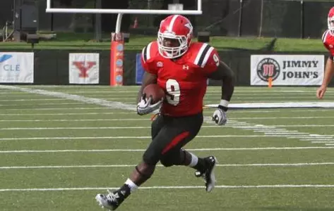 Offense Has Record-Setting Day in 77-13 Win Over Valparaiso Image