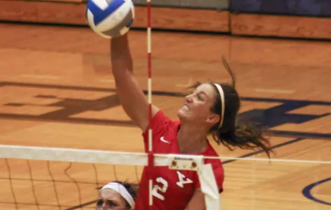 Egler Posts 18 Kills in Four-Set Loss to Eastern Michigan Image