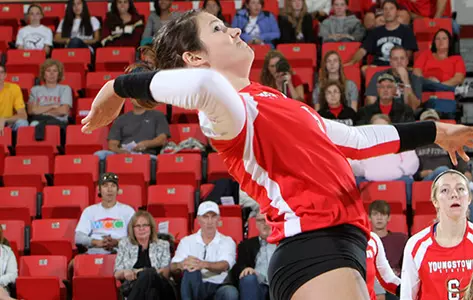 Volleyball's Comeback Falls Short in Five-Set Loss to Green Bay Image