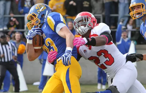 Late Scoring Burst Not Enough in 41-28 Loss at South Dakota State Image