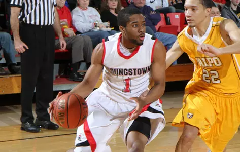 Men's Basketball Visits Green Bay for Valentine's Day Showdown Image