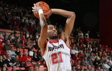 Men's Basketball Takes On Austin Peay in Sears Bracketbusters Game Image