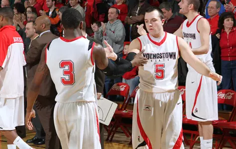 Men's Basketball Takes on Detroit in Horizon League Second-Round Image