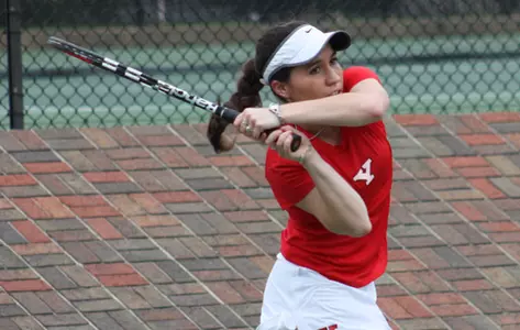 Penguins Earn First Victory of Year; Beat Valpo 4-3 Image