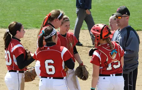 Softball Closes Out Regular Season Hosting Robert Morris, Visiting Green Bay Image