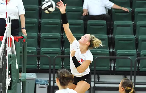 YSU Volleyball Rallies to Beat Binghamton in Five Image