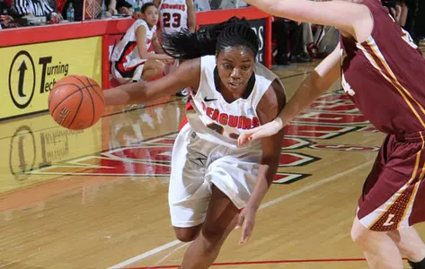 Fast Start Leads Women's Basketball to 75-38 Win Over Loyola Image