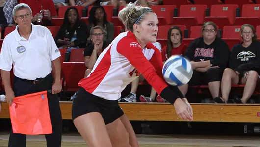 Volleyball Beats Kent State, Improves to 3-0 Versus Northeast Ohio Teams Image