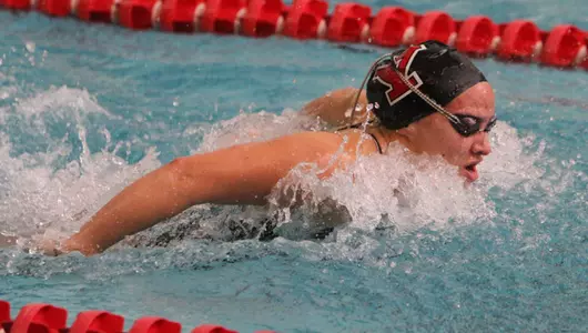 Laura Paz Wins Three Events, Dow Two in Dual With Cleveland State Image
