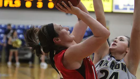 Penguins Can't Keep Pace in 91-75 Loss at Akron Image