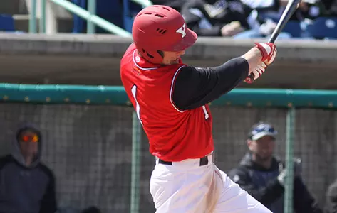 West Virginia Edge YSU 7-6 in Back-and-Forth Battle Image
