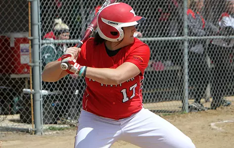 Castiglione, Ingalls Lead Softball to Split at UIC Image