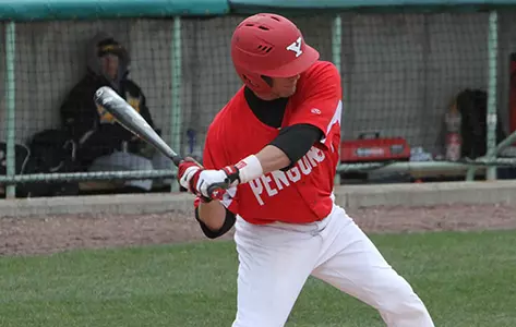 Baseball's Missed Opportunities Results in 4-1 Loss at Valparaiso Image