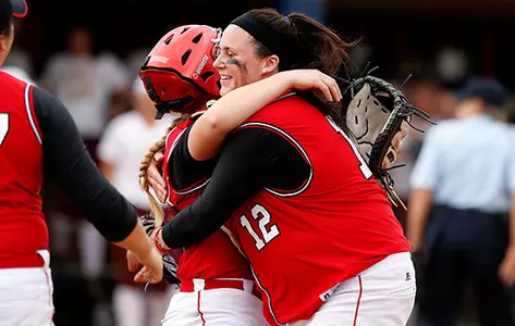 Crozier's Five-Hitter Advances Softball to Winner's Bracket Final at HL Championship Image