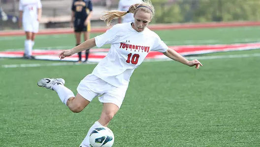 Women's Soccer Drops 1-0 Decision to Buffalo Sunday Image