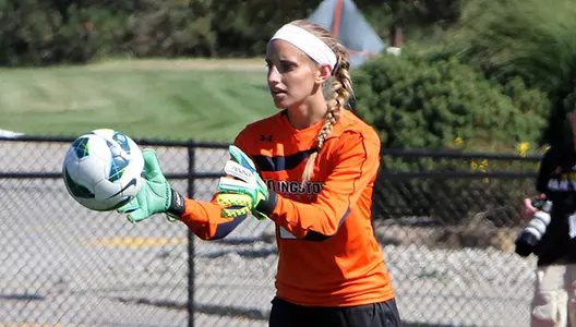 Women's Soccer Falls to Green Bay, 2-0 Image