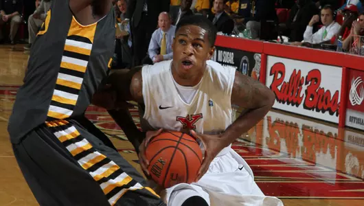 Amiker, Hain Lead Penguins in Opener Against Kent State Image
