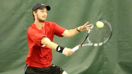 Schmerin Earns Win as Penguins Drop Match at Toledo Image