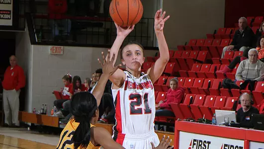 Penguins Get Back to Winning Ways with 84-56 Victory Over Valparaiso Image