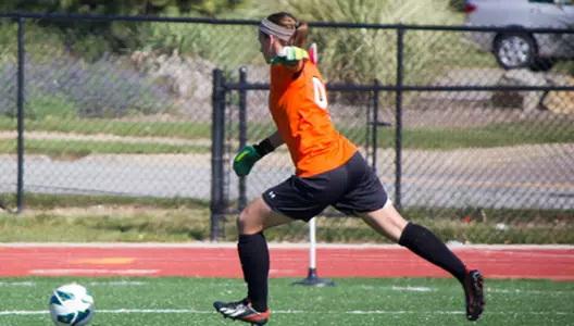 Katie Montgomery Tallied Nine Saves in Women's Soccer's 3-0 Loss at Wright State Image
