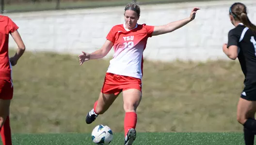 Women's Soccer Hosts Detroit Wednesday, UIC on Senior Night Image