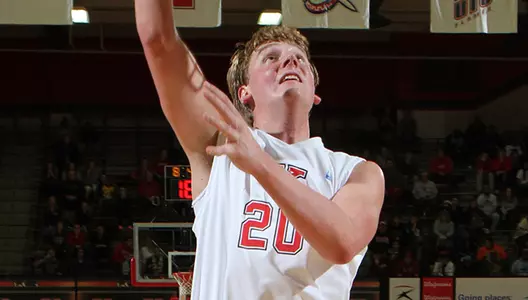 Men's Basketball Comeback Falls Short at Kent State, 79-70 Image
